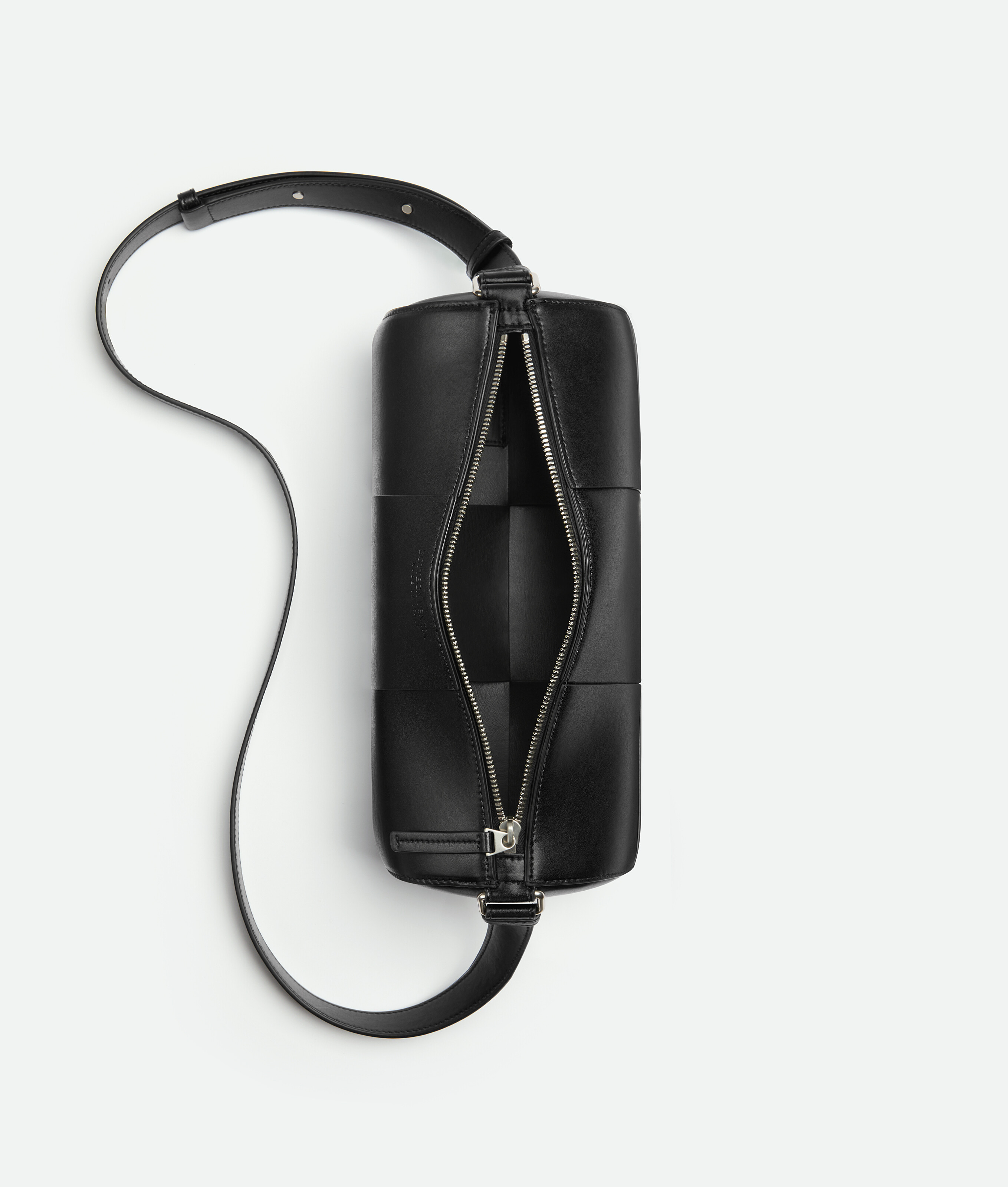 Small Canette - Cylindrical cross-body bag crafted from Intreccio leather with adjustable strap（Available in one month）