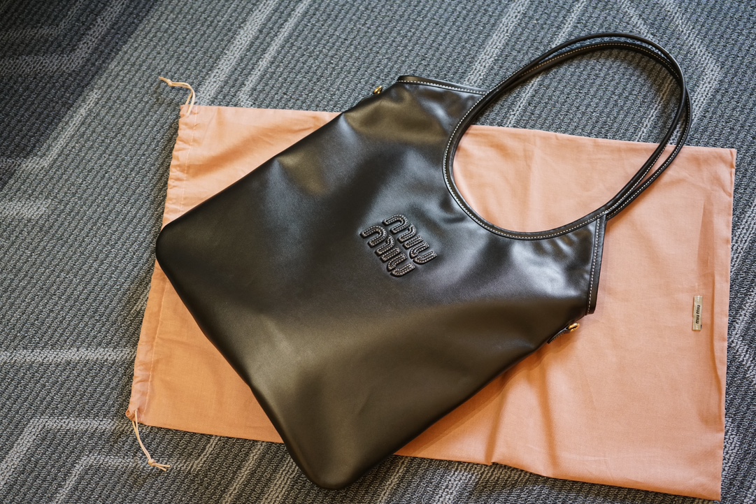 IVY leather bag